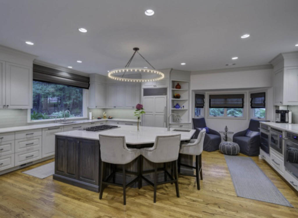 Project by Weidmann & Associates, Inc.